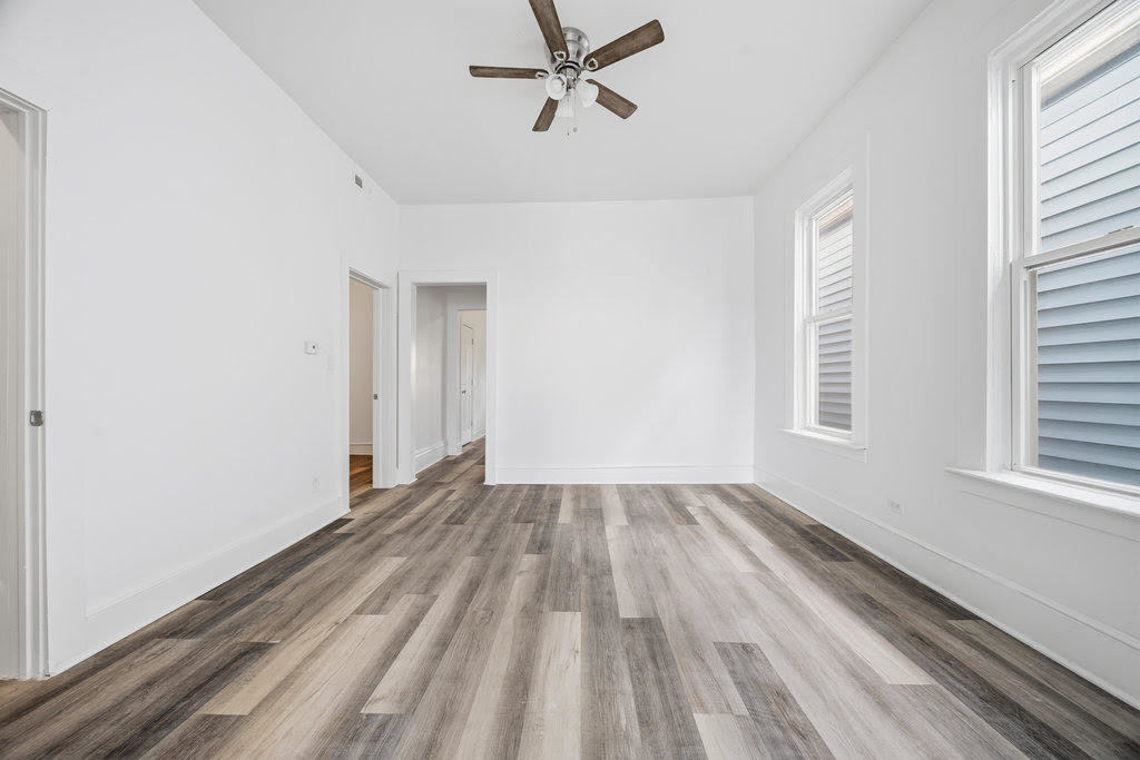 8919 S Exchange Avenue, Chicago, IL 60617