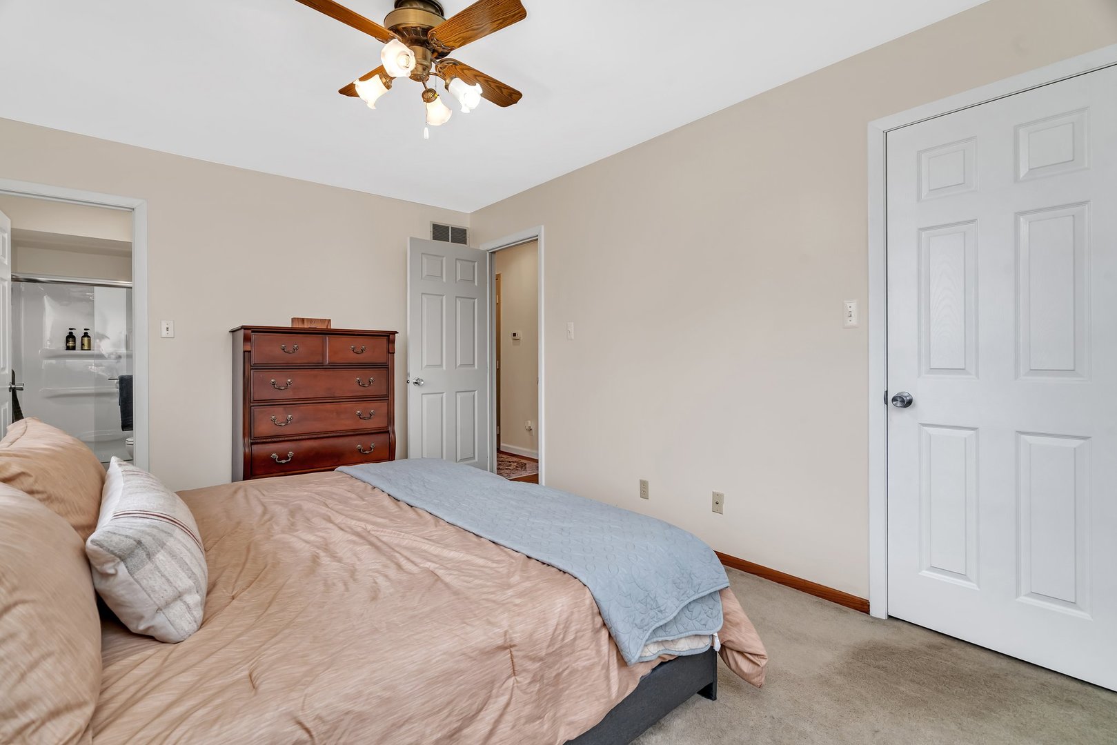 218 San Carlos Road, Minooka, IL 60447