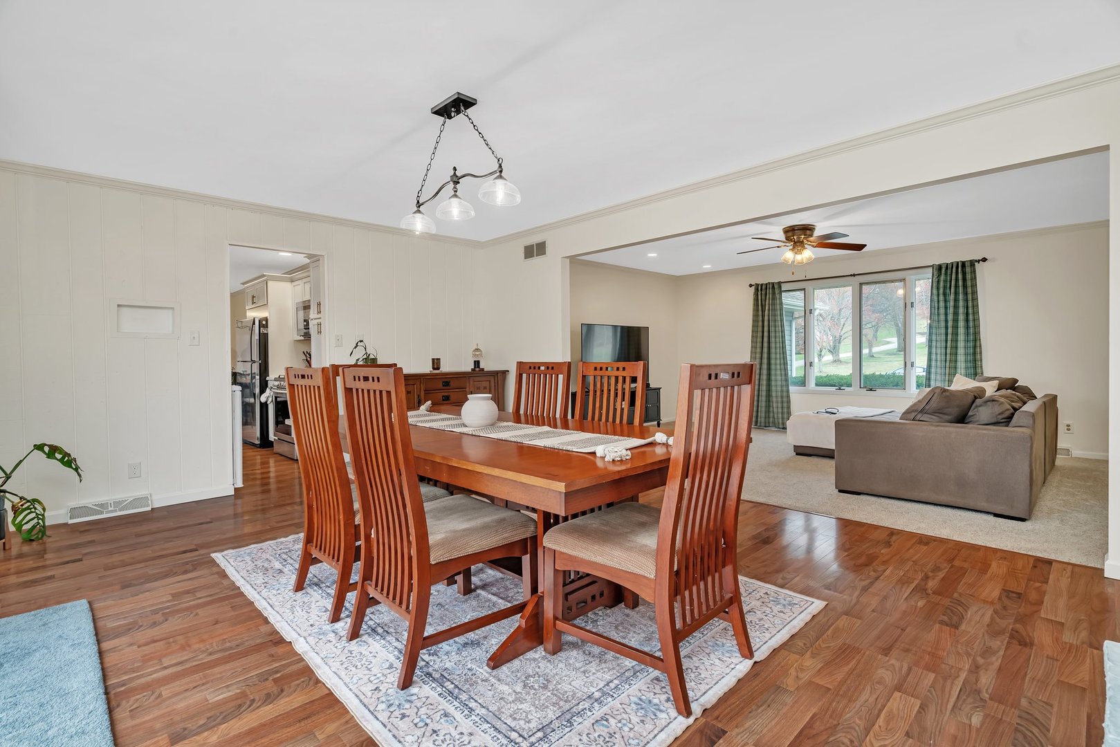 218 San Carlos Road, Minooka, IL 60447