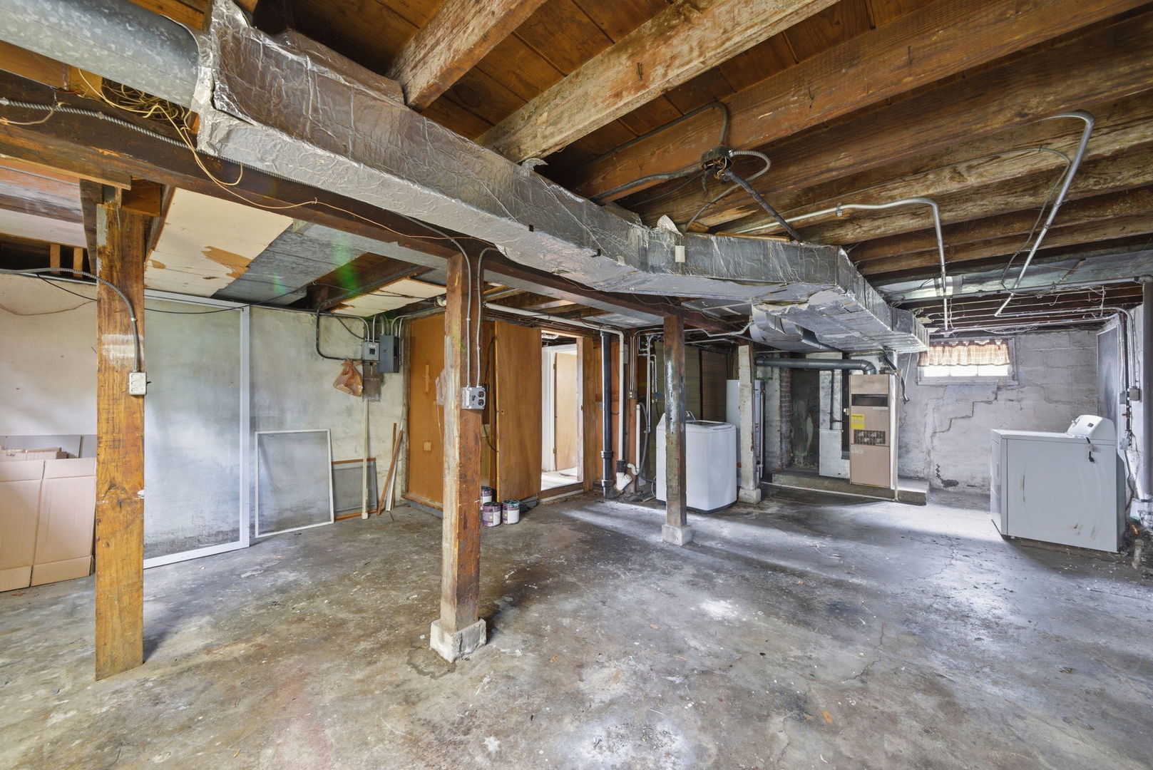 127 S Lincoln Street, Westmont, IL 60559
