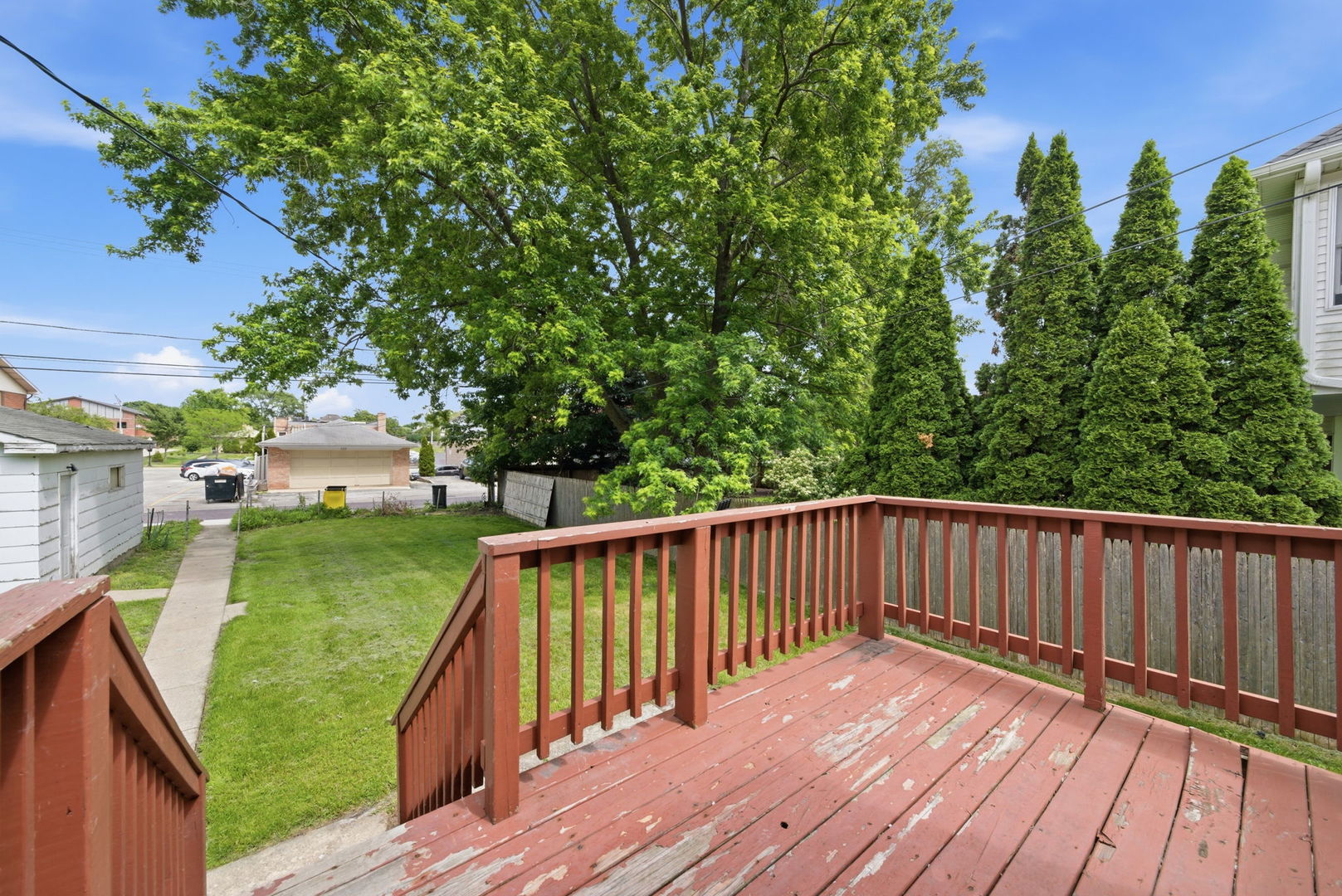 127 S Lincoln Street, Westmont, IL 60559