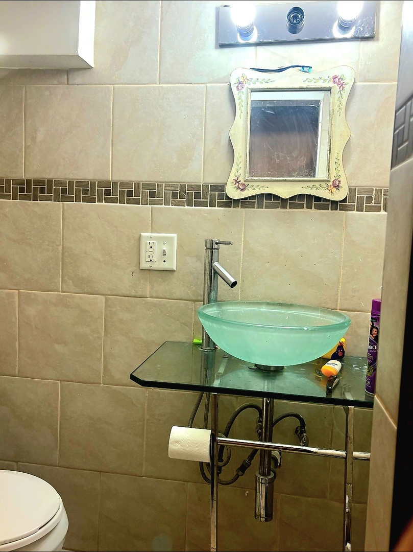 1100 W 173rd Street, East Hazel Crest, IL 60429