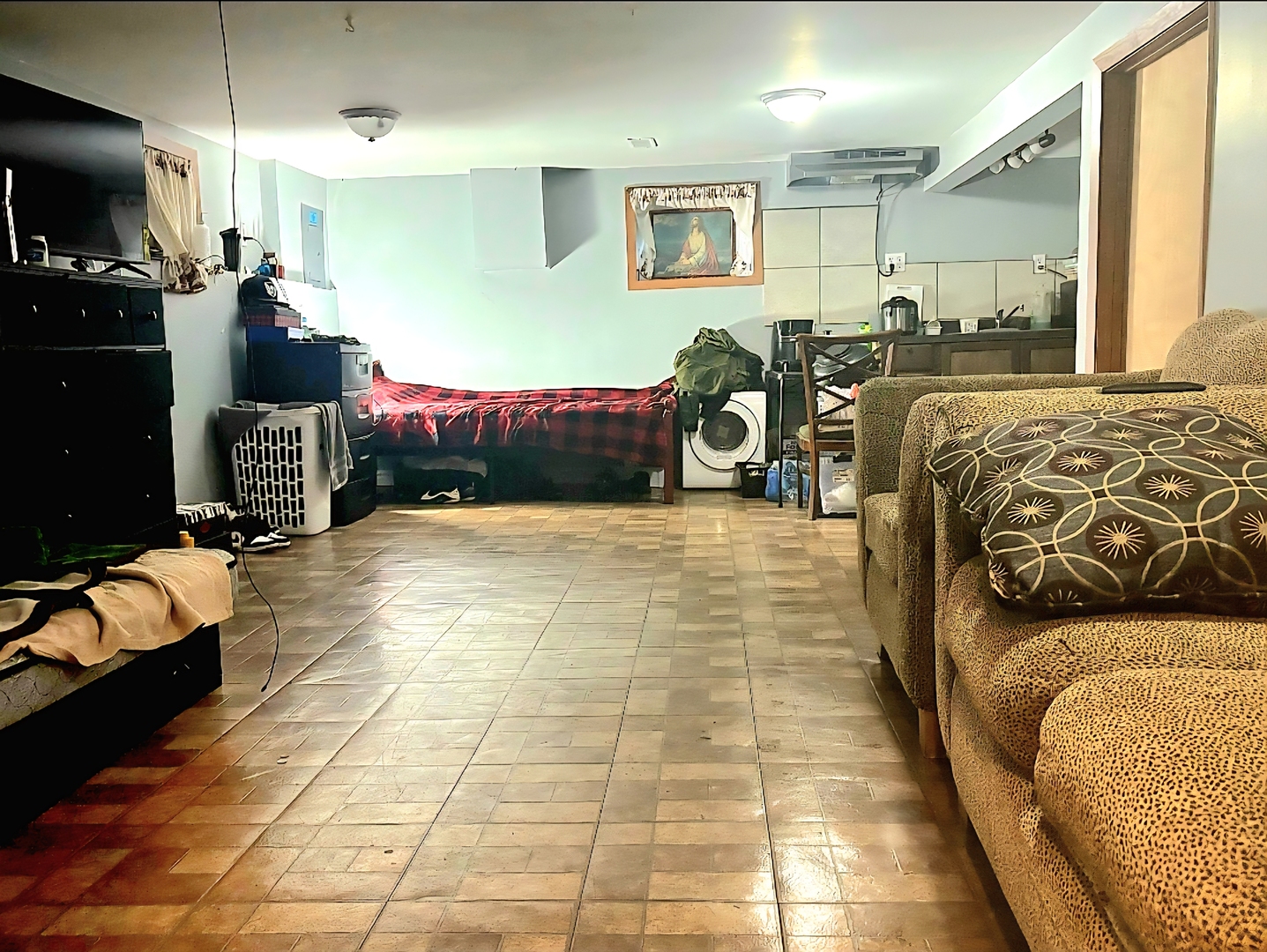 1100 W 173rd Street, East Hazel Crest, IL 60429