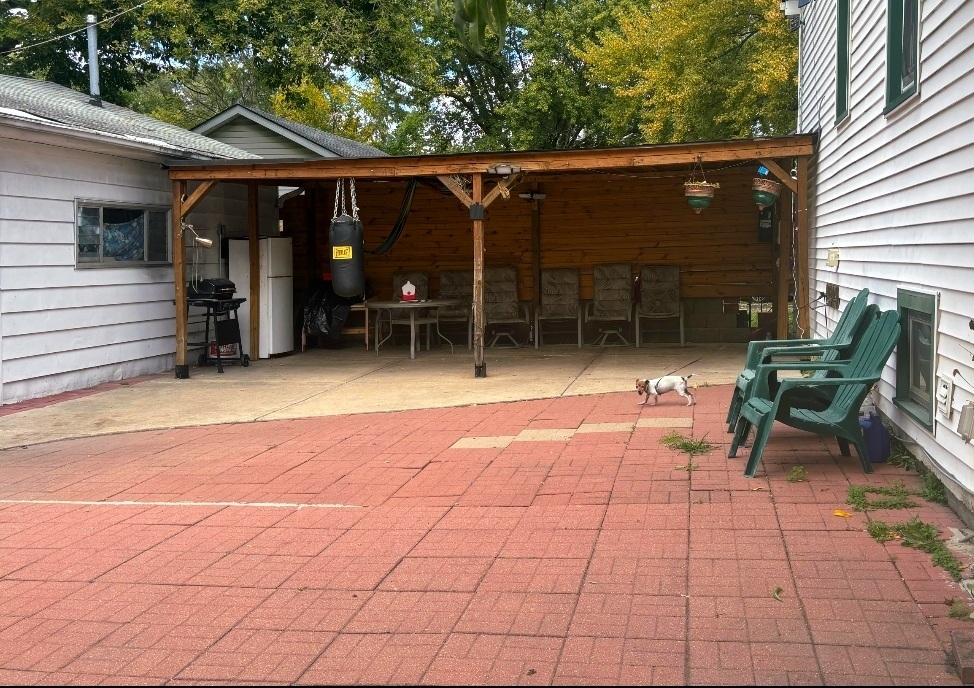 1100 W 173rd Street, East Hazel Crest, IL 60429
