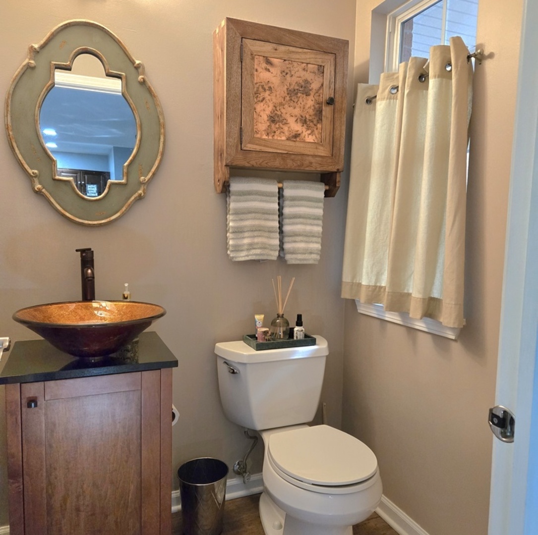 1736 Brookwood Road, Lisle, IL 60532