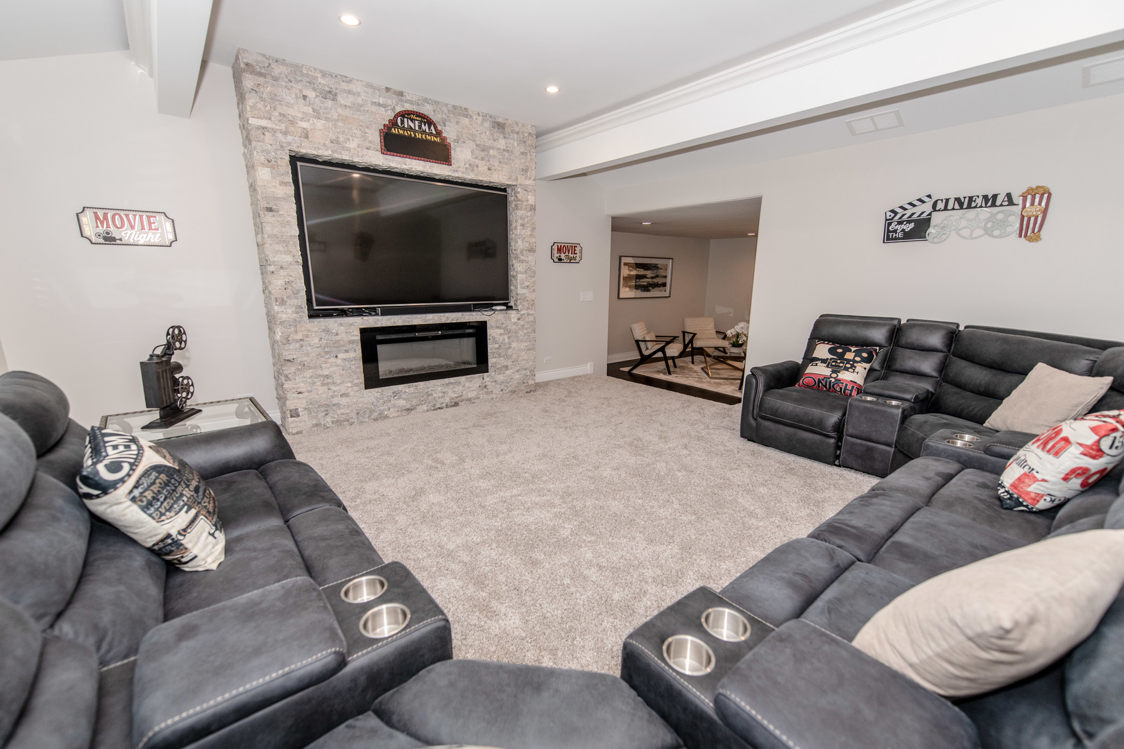 18911 S Palomino Drive, Shorewood, IL 60404