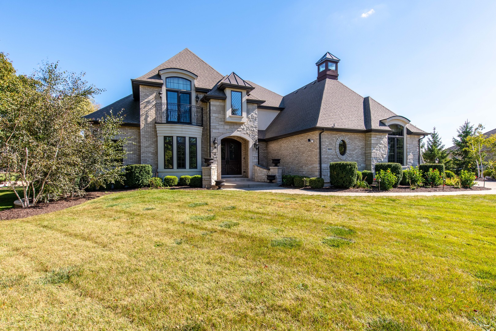 18911 S Palomino Drive, Shorewood, IL 60404