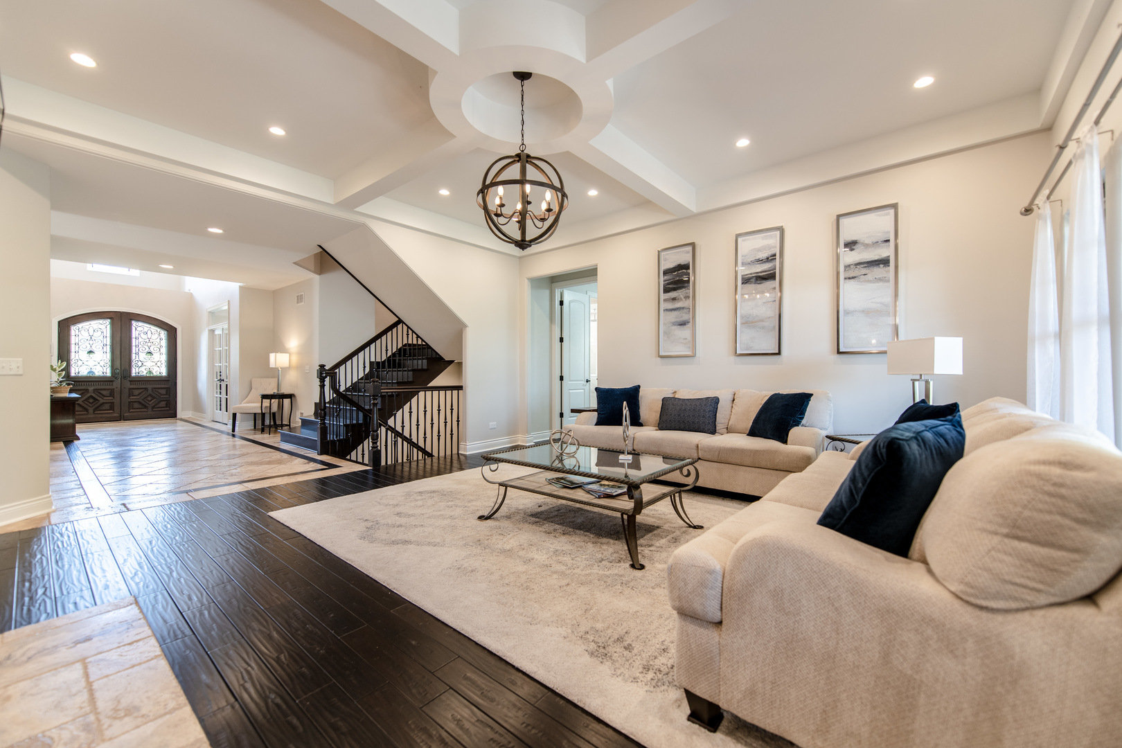 18911 S Palomino Drive, Shorewood, IL 60404