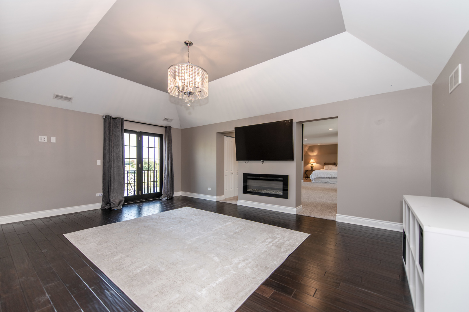 18911 S Palomino Drive, Shorewood, IL 60404