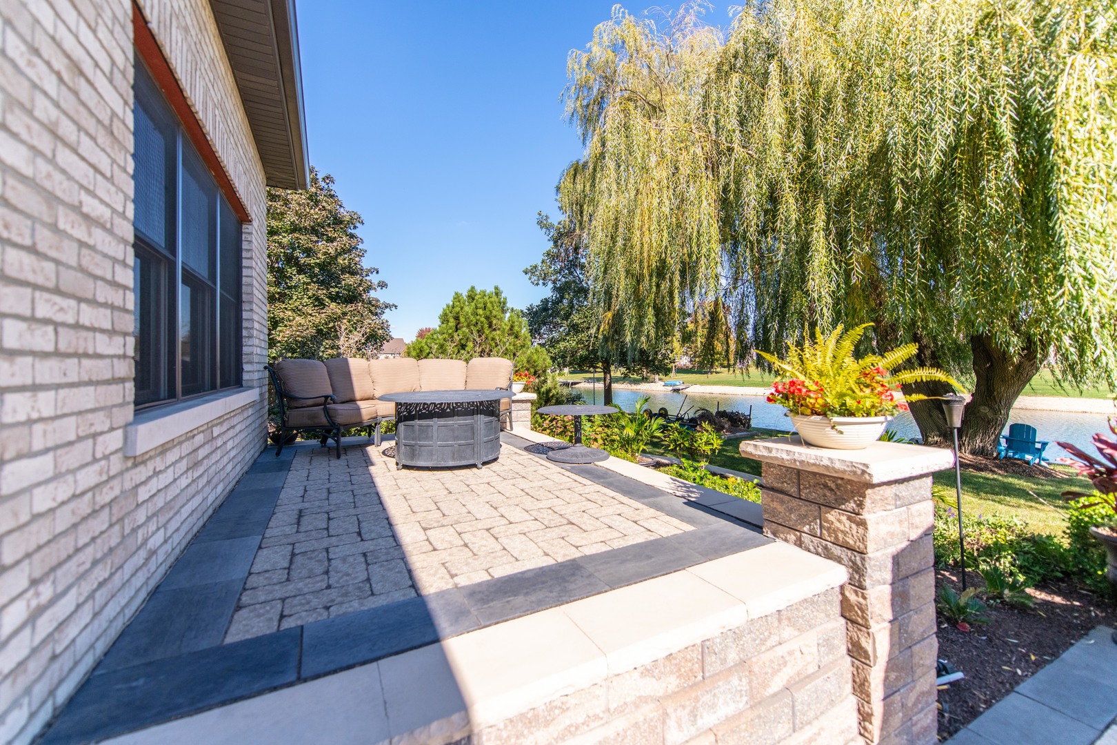 18911 S Palomino Drive, Shorewood, IL 60404