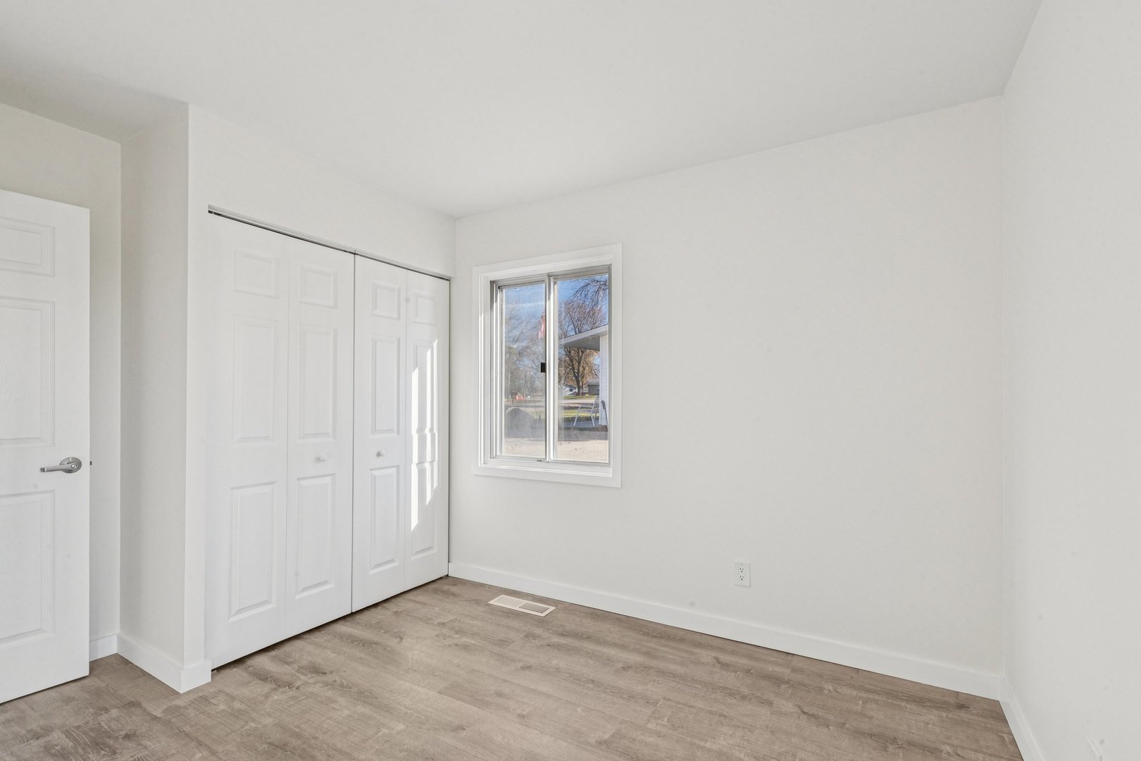 2413 Country Lane, McHenry, IL 60051