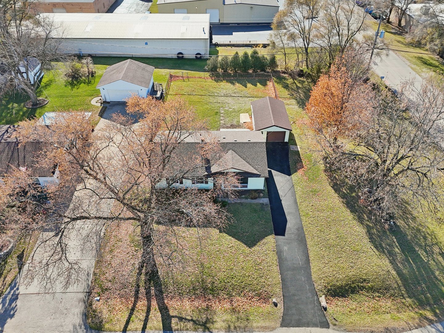 2413 Country Lane, McHenry, IL 60051