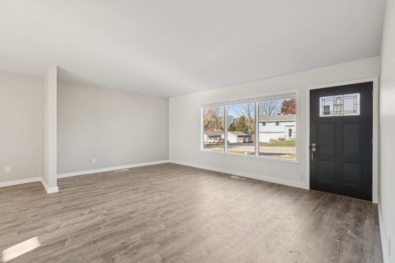 2413 Country Lane, McHenry, IL 60051