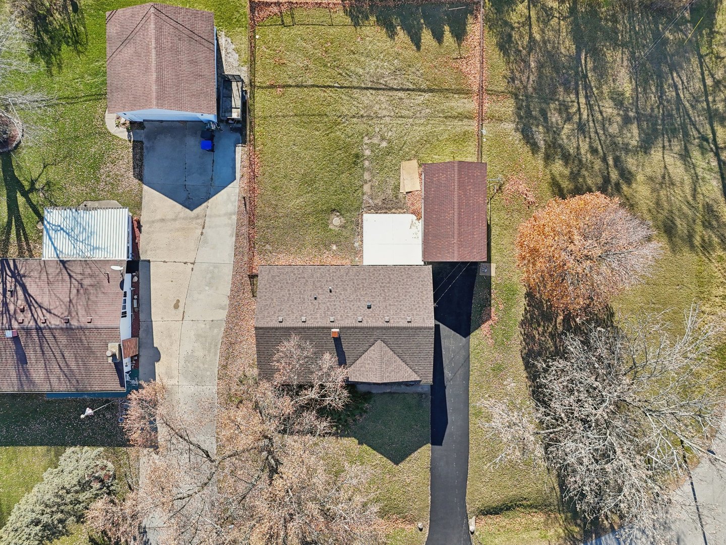 2413 Country Lane, McHenry, IL 60051