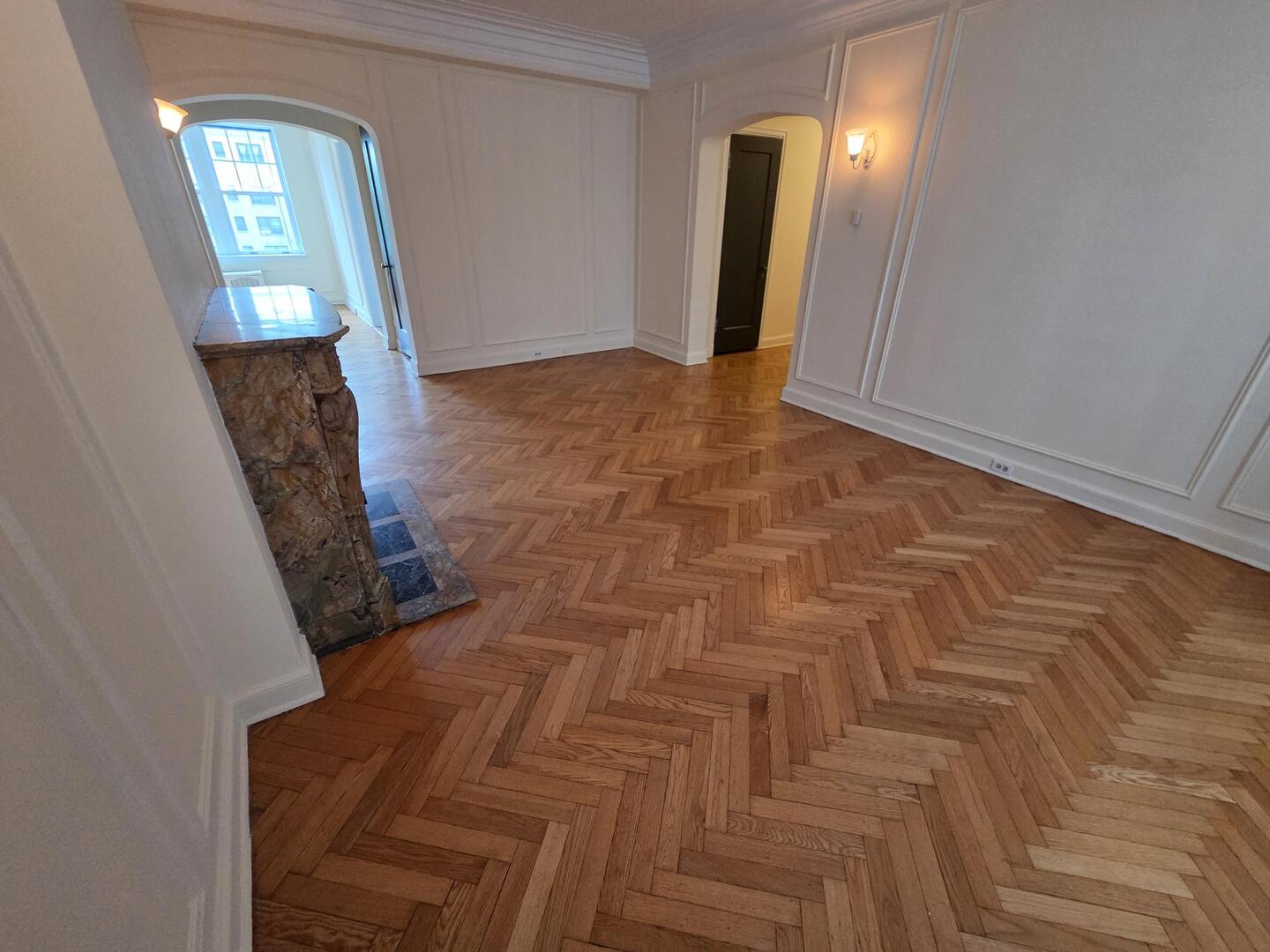 421 W Melrose Street #5D, Chicago, IL 60657