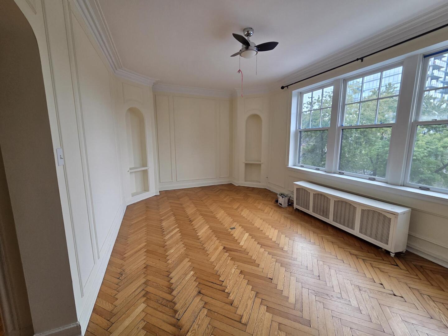 421 W Melrose Street #5D, Chicago, IL 60657