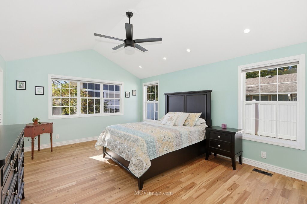 404 Sweetbriar Place, Plano, IL 60545