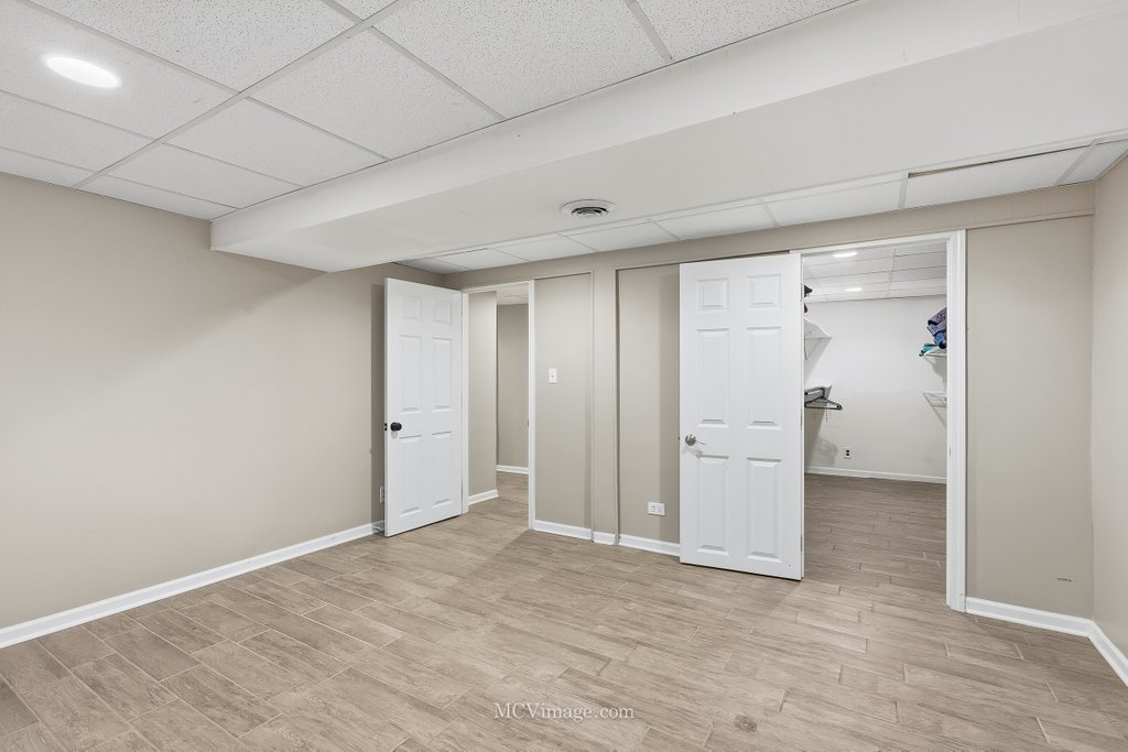 404 Sweetbriar Place, Plano, IL 60545