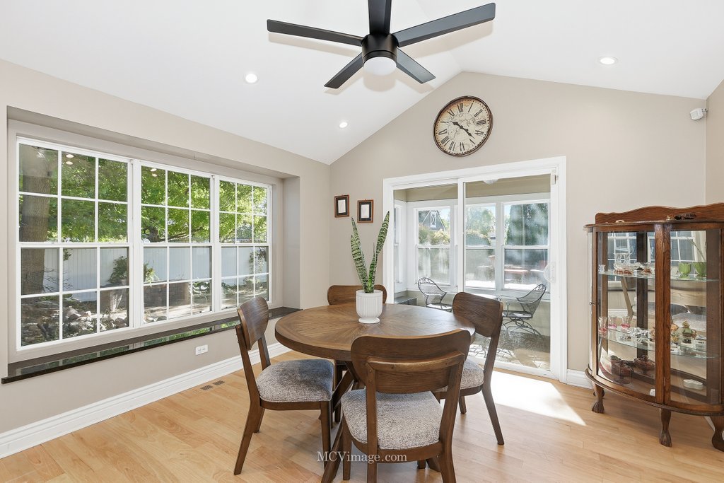 404 Sweetbriar Place, Plano, IL 60545