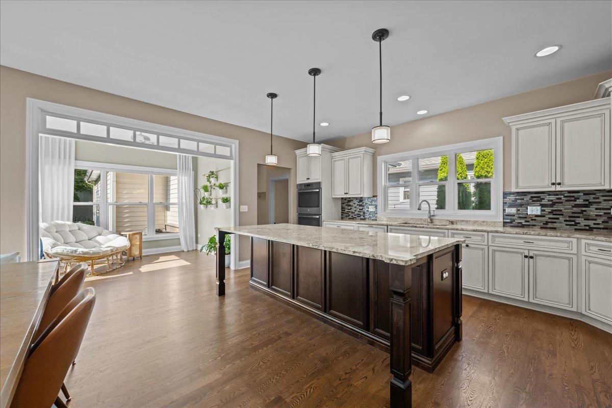 225 N Mill Street, Naperville, IL 60540