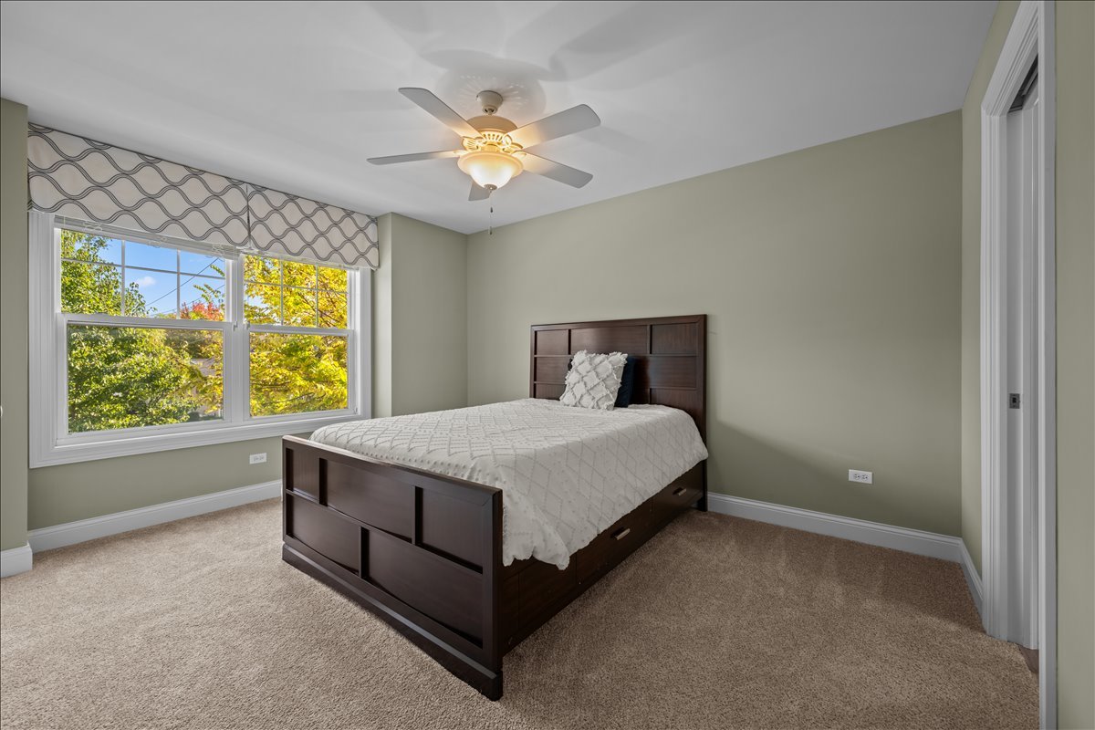 225 N Mill Street, Naperville, IL 60540