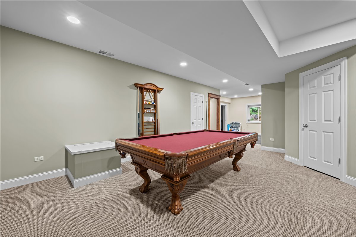 225 N Mill Street, Naperville, IL 60540