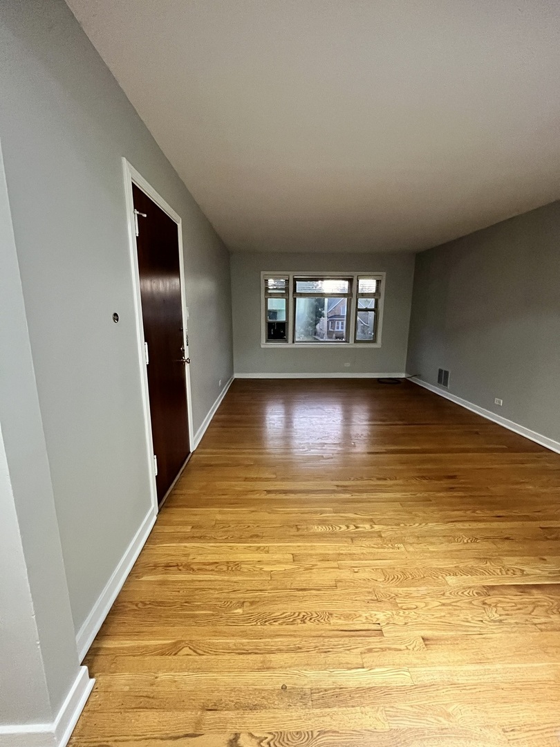 10529 S Artesian Avenue #2N, Chicago, IL 60655