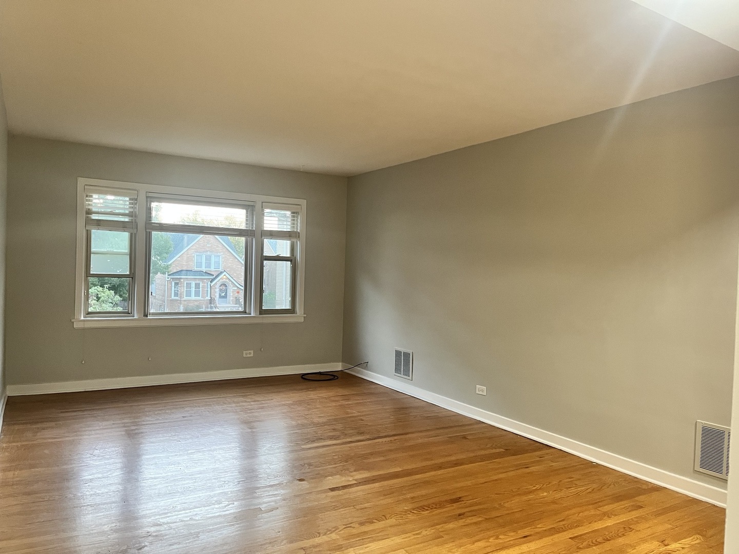 10529 S Artesian Avenue #2N, Chicago, IL 60655
