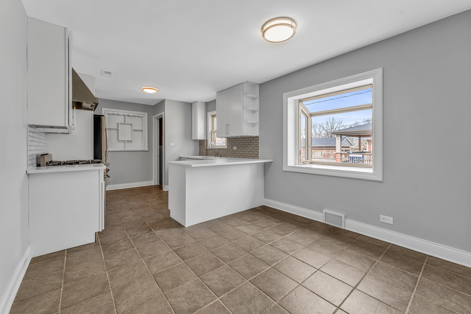 10026 S Spaulding Avenue, Evergreen Park, IL 60805