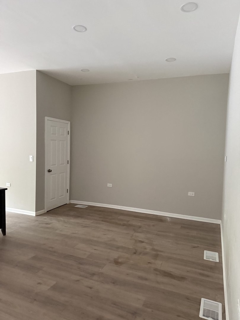 2543 W Division Street, Chicago, IL 60622