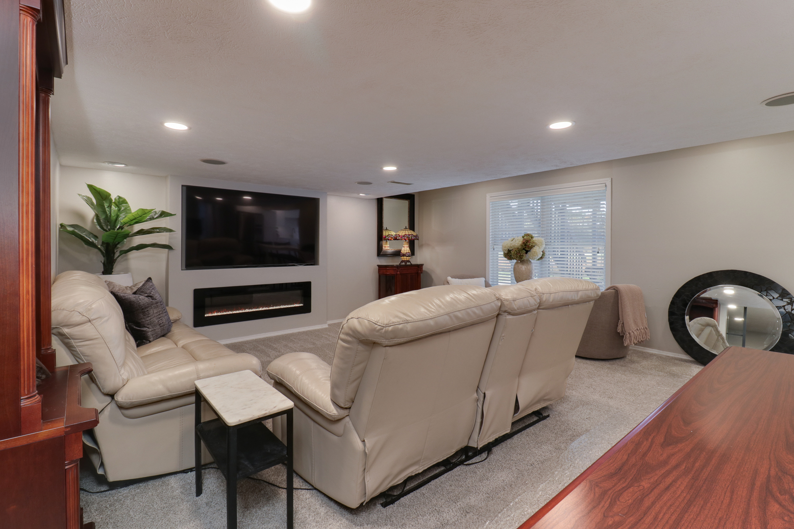 3 Pebblebrook Court, Bloomington, IL 61705