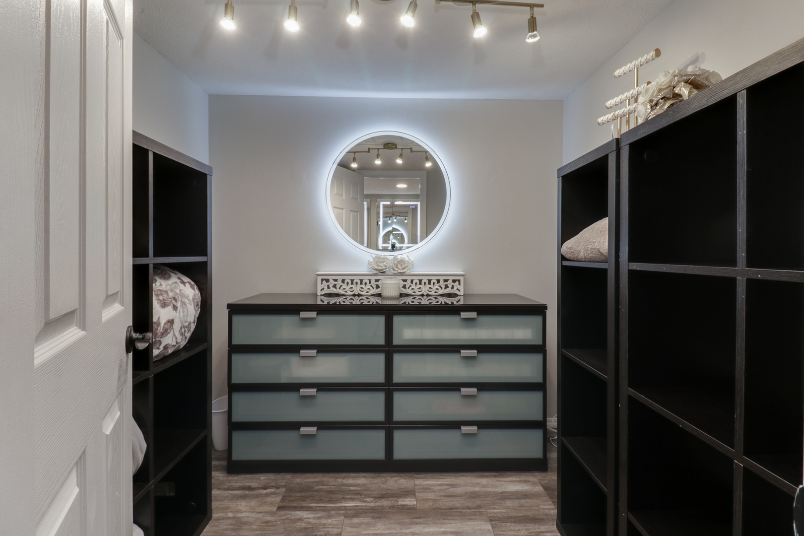 3 Pebblebrook Court, Bloomington, IL 61705