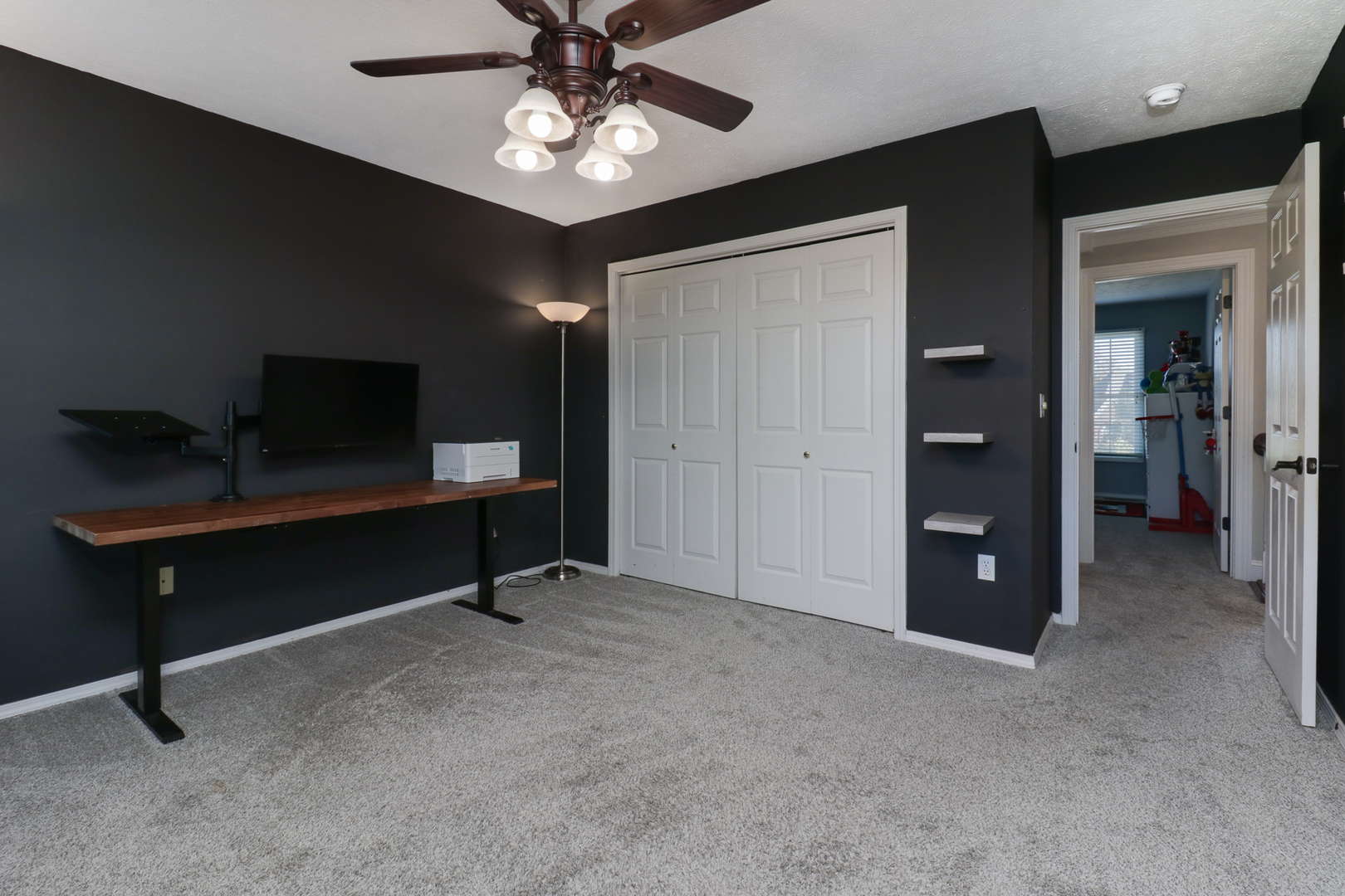 3 Pebblebrook Court, Bloomington, IL 61705