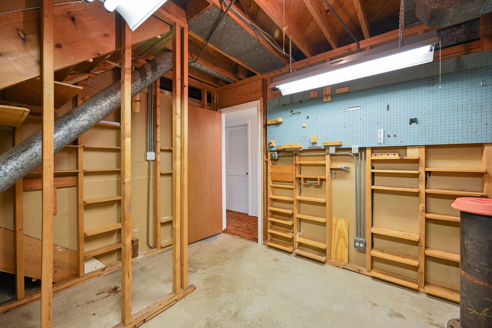 21W664 Glen Valley Drive, Glen Ellyn, IL 60137