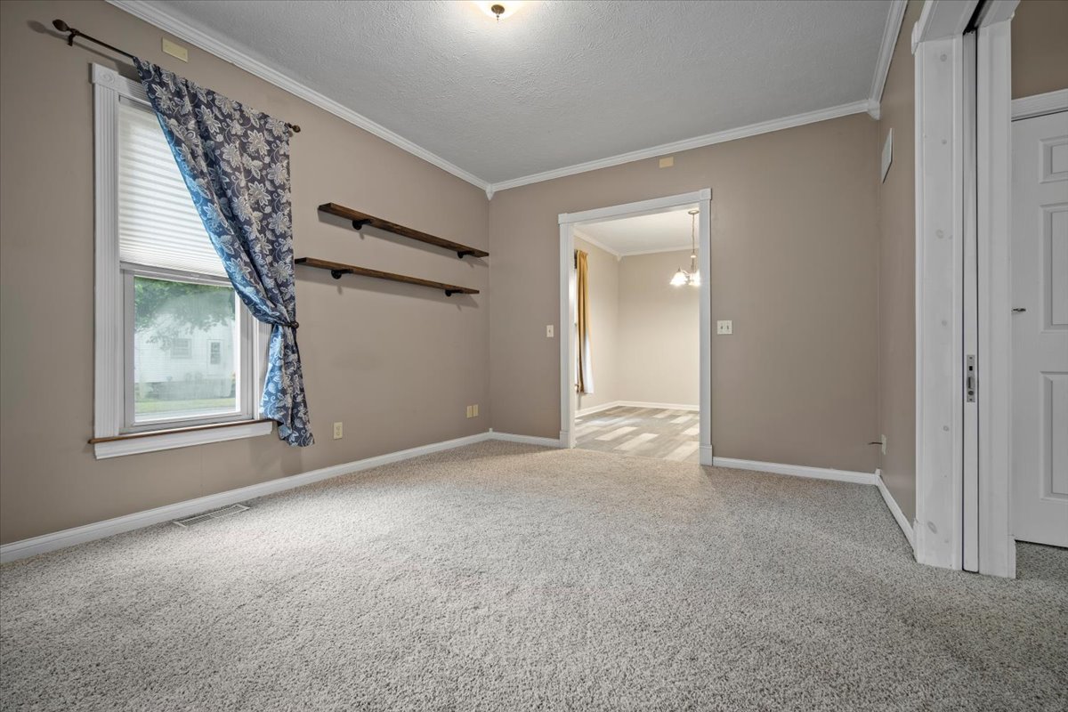 1219 Koch Street, Bloomington, IL 61701