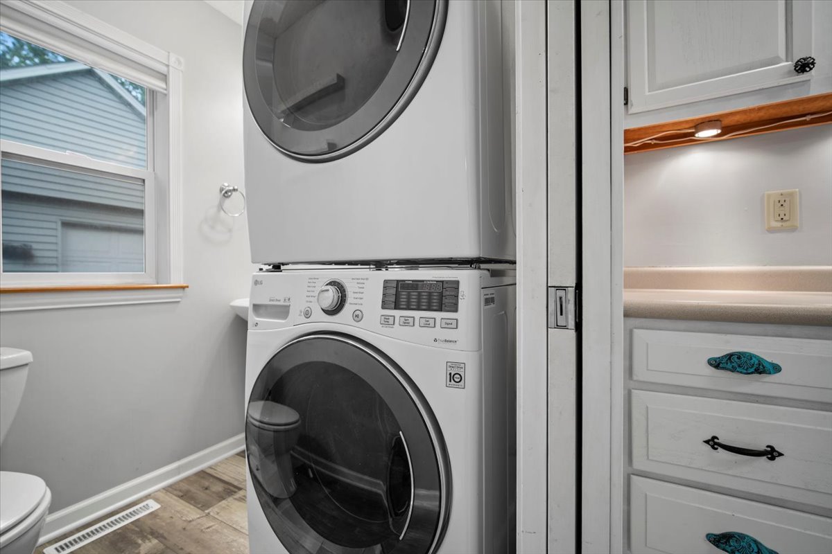 1219 Koch Street, Bloomington, IL 61701