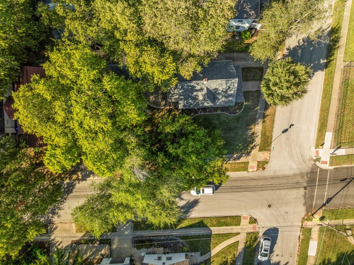 1219 Koch Street, Bloomington, IL 61701