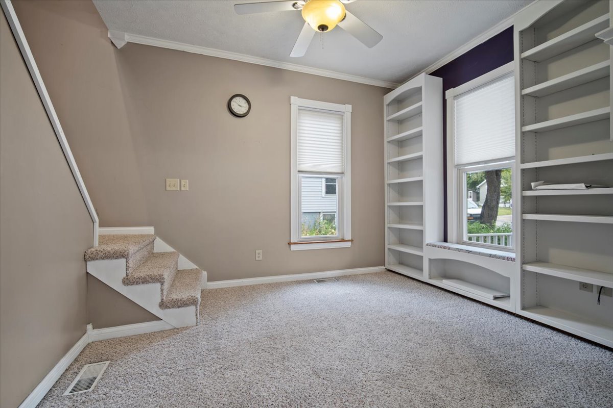 1219 Koch Street, Bloomington, IL 61701