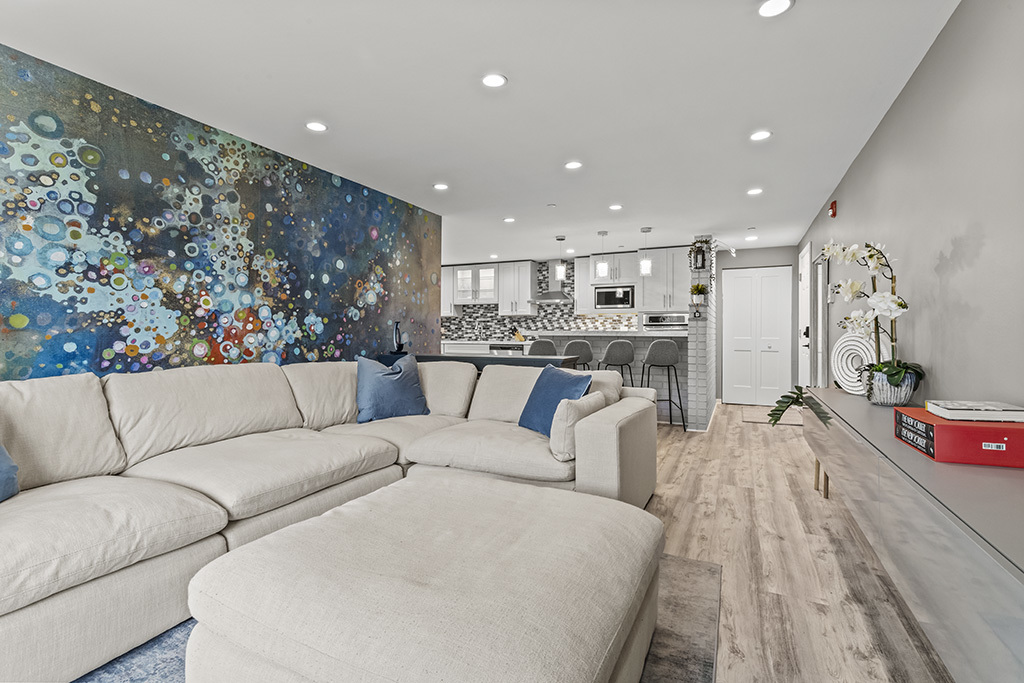 9954 S 84th Terrace #109, Palos Hills, IL 60465