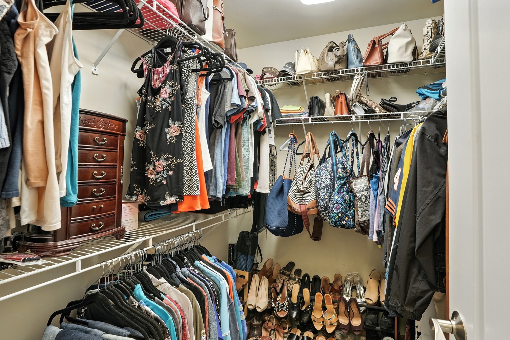 17140 Deer Run Drive, Orland Park, IL 60467