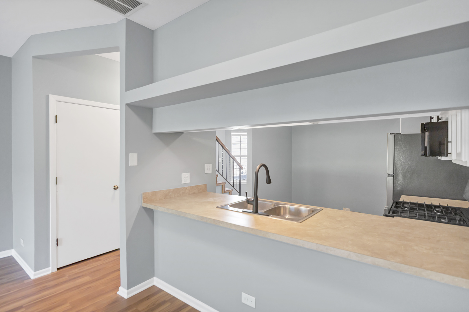 1300 Cranbrook Drive #1300, Schaumburg, IL 60193