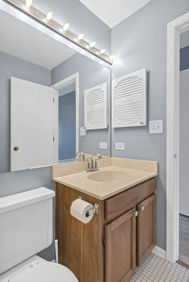 1300 Cranbrook Drive #1300, Schaumburg, IL 60193