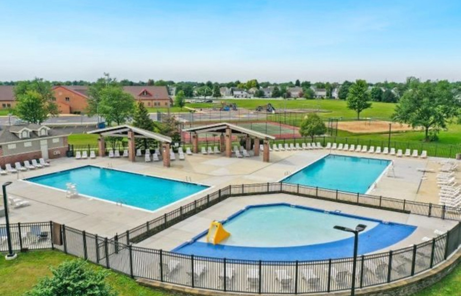 1811 Prairie Ridge Drive, Plainfield, IL 60586