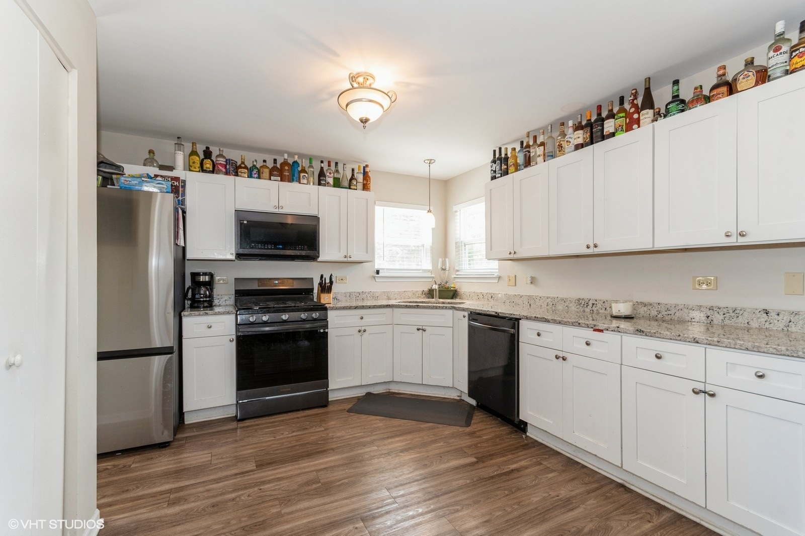 1811 Prairie Ridge Drive, Plainfield, IL 60586