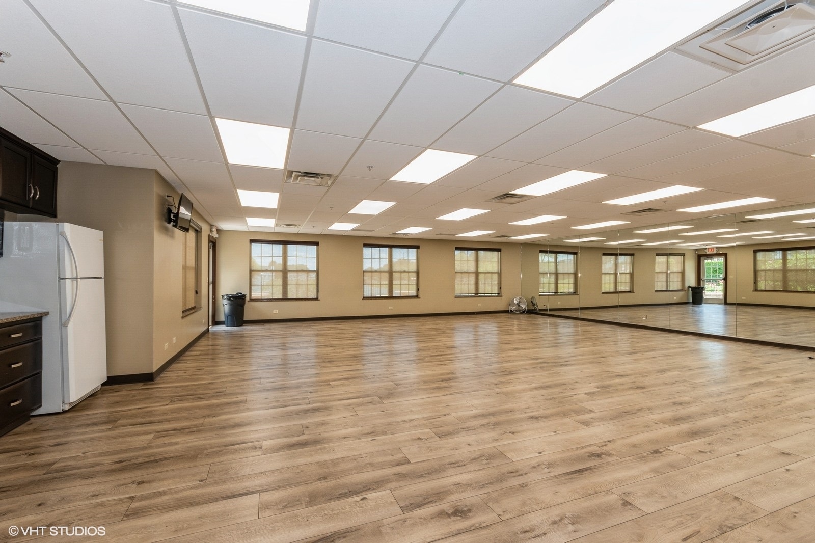 1811 Prairie Ridge Drive, Plainfield, IL 60586