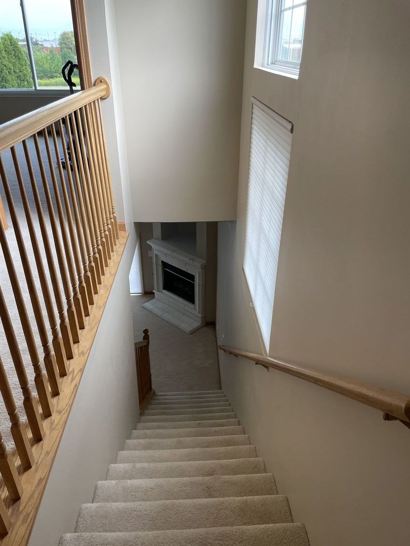 2617 CARROLWOOD Road #2617, Naperville, IL 60540
