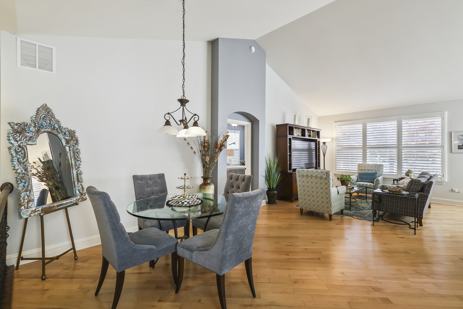 2628 Drexel Drive, Naperville, IL 60564