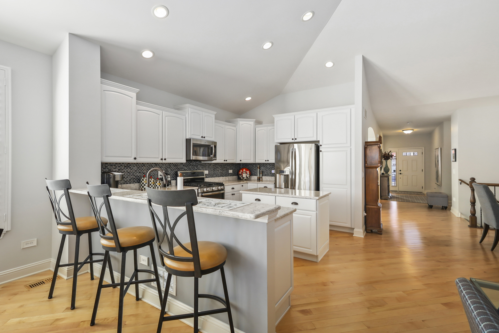 2628 Drexel Drive, Naperville, IL 60564