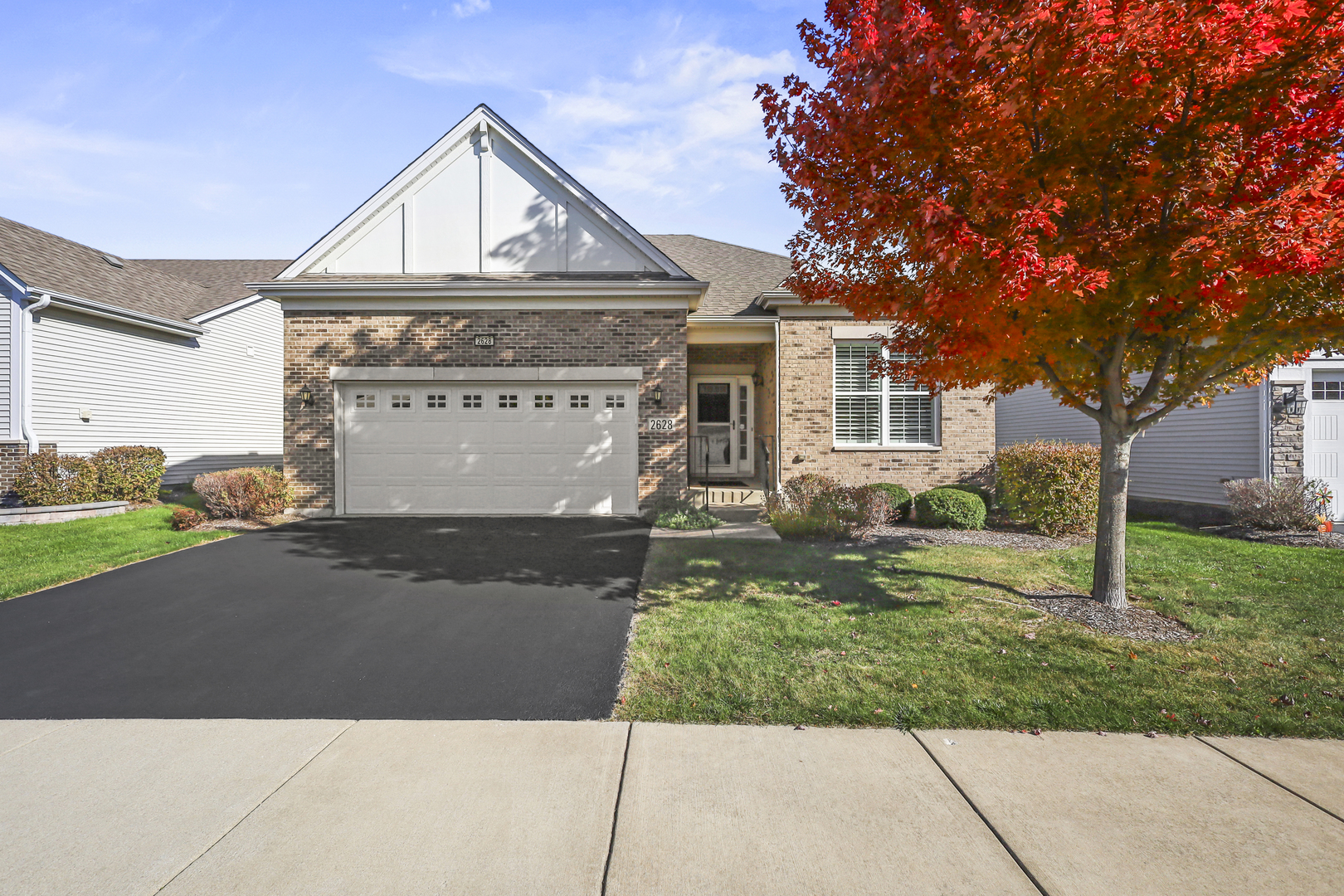 2628 Drexel Drive, Naperville, IL 60564