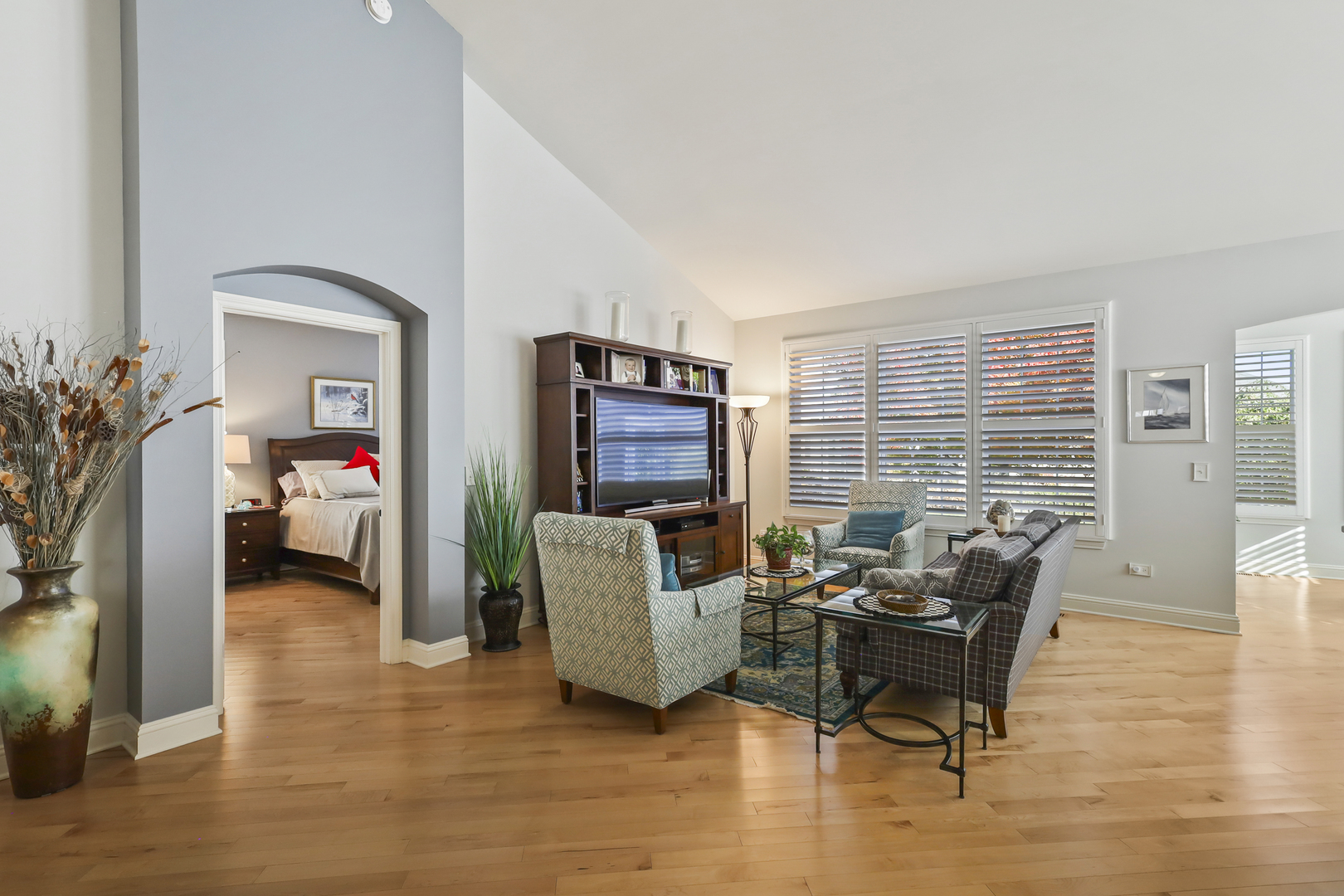 2628 Drexel Drive, Naperville, IL 60564